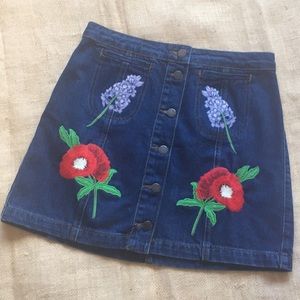 Topshop MOTO Floral Embroidered Denim Skirt 🌸